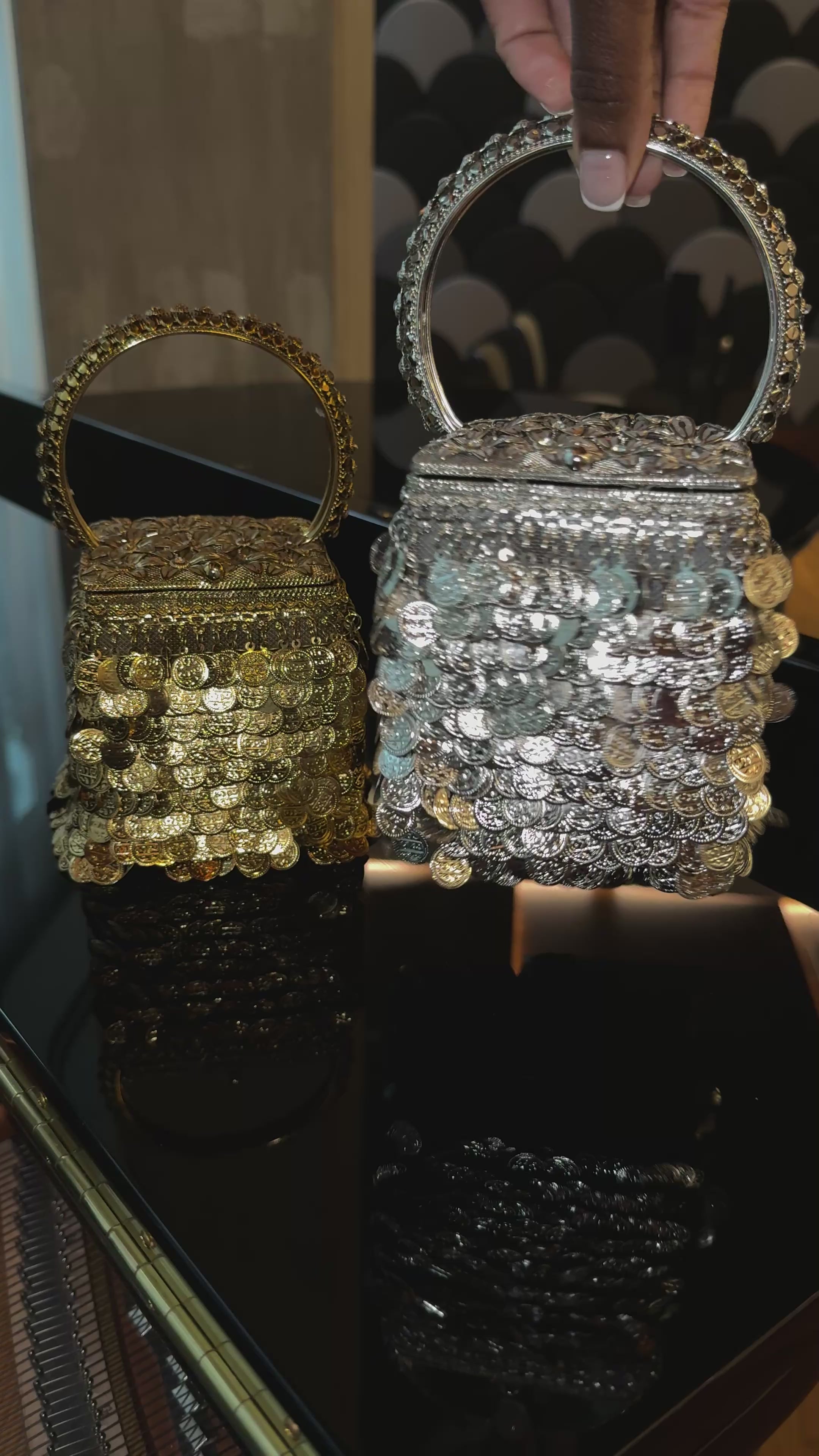 Montclair Coin Wristbag